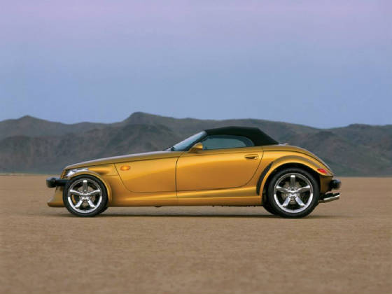 PLYMOUTH_PROWLER/2002chrysprowlincagold.jpg