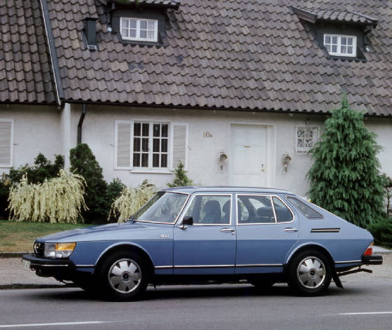 SAAB/saab900turboblack.jpg